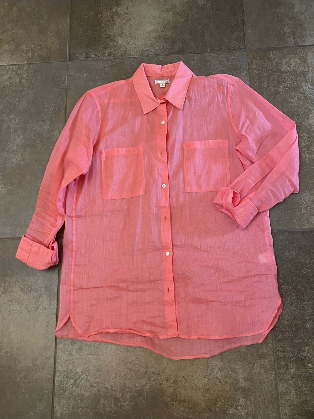 GAP linen button up blouse